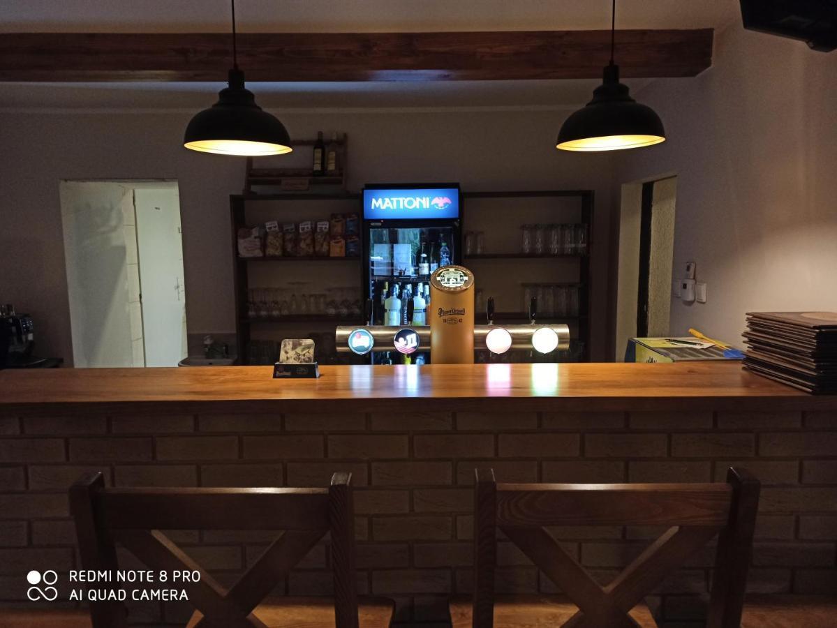 Penzion a restaurace V Háji Loučná pod Klínovcem Exterior foto